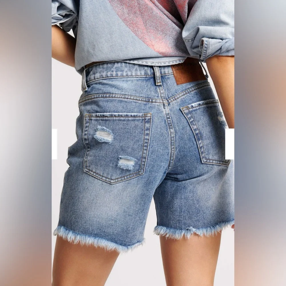 One Teaspoon WORN BLUE JACKSON MID WAIST WIDE Leg Shorts. Size 29”